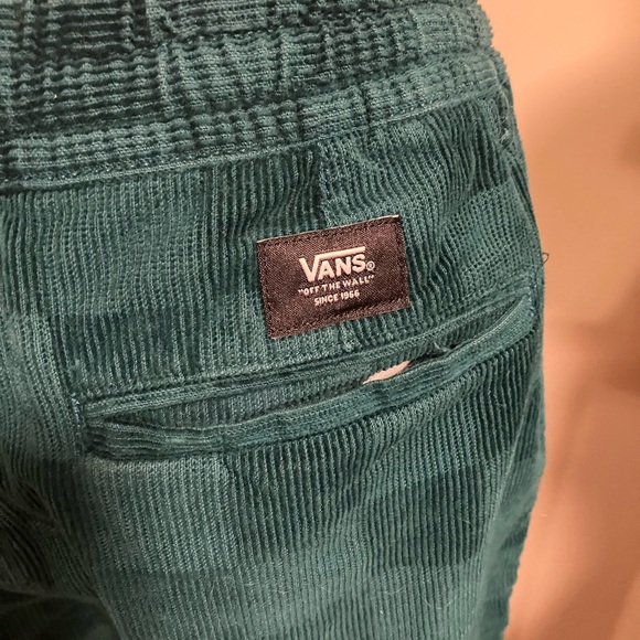 Vans W’s M Pull On Corduroy Pants EUC - Picture 3 of 6